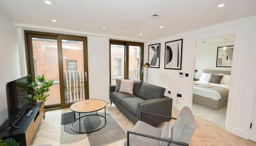 Modern 1 Bed Flat in Central Manchester w Balcony - Foto 2