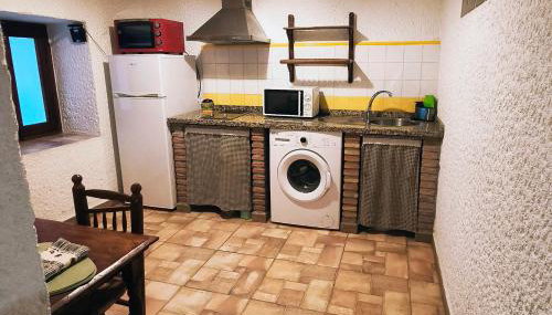 Cuevas Uropia - Foto 4