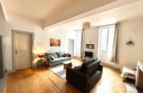 Louisa - Spacieux en Plein centre - Places gratuites - 1er étage - Photo 8