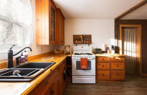 Cozy Cabin Style Apt Private 1st Flr 1 Bdrm - Foto 11