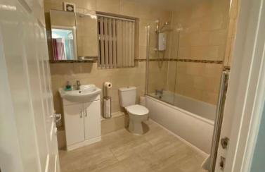 Spacious 3-Bedroom Family Home in Oxford - Foto 4