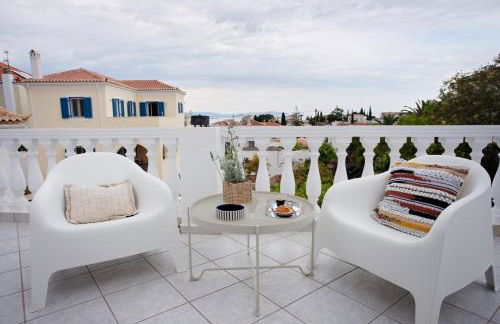 Arourahomes Spetses Town Suites - Foto 28