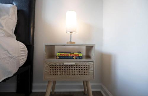 5 Min to Elon - 7 Min to Downtown - Washer and Dryer - Foto 60