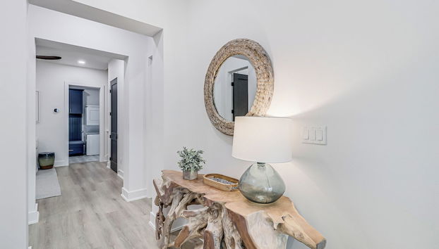 Sandy Cheeks 409 COA - Foto 2, Imagen principal