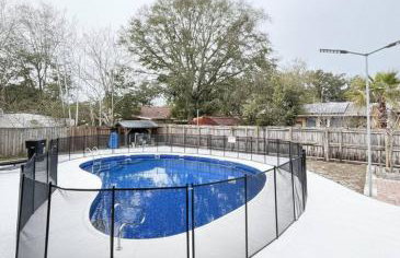 Beach 6BR Pool BBQ 5 Min to Beach Sleep 14 - Foto 4