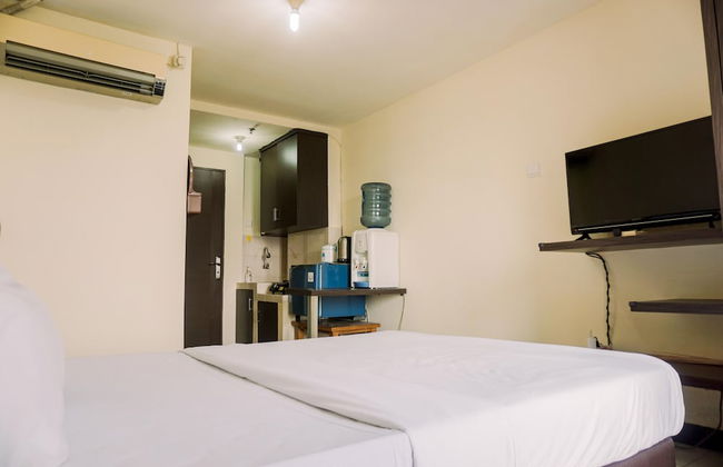 Comfort And Homey Studio At Sunter Park View Apartment - Foto 1