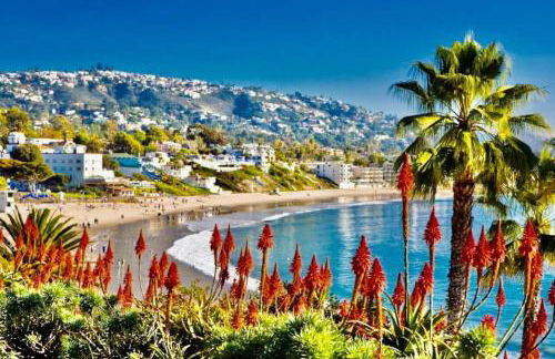 Stunning 4 Bedroom 1 Level- Pool, Spa, Grass Yard, Fire Pit, Garage, BBQ - Foto 11