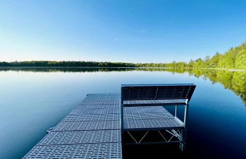 Outstanding Retreat with Dock, Game Space and Lake Views in Wisconsin - Foto 42