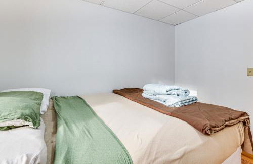 Ski, Hike and Ride On-Site 80-Acre Retreat in Boon - Foto 17