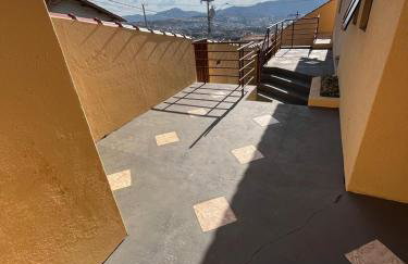 Casa amarela - Perto do Centro - Foto 13