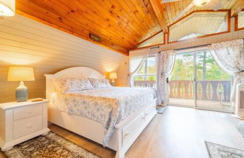 ADK Whiteface Chalet with Hot Tub, Dog Friendly! - Foto 25