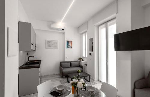 StayEasy Crivelli - Stylish Studio, Duomo walking - Foto 3