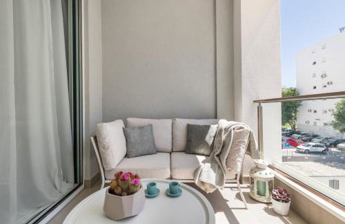 Boutique Soft Tones with Balcony and Secured Garage - Photo 9