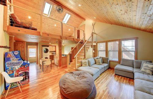 Lakefront property w/boat lift - Foto 22