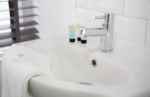 NEW! Luxury 1BR in Hartlepool - Photo 41