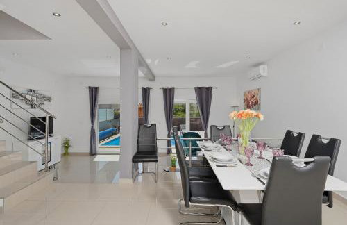 Holiday house "Sabine pink" with heated pool - Photo 11