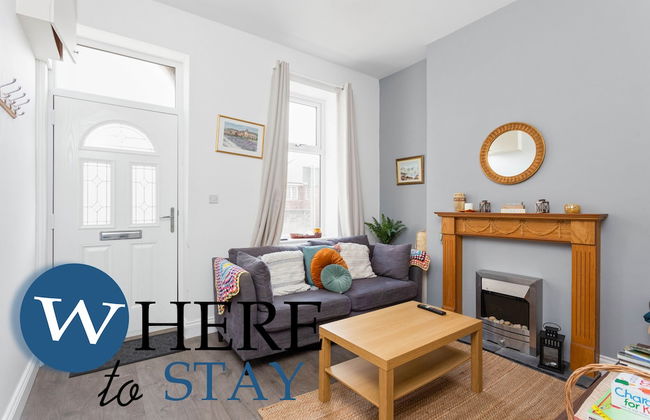 Elegant 4bed House-free Parking - Photo 27