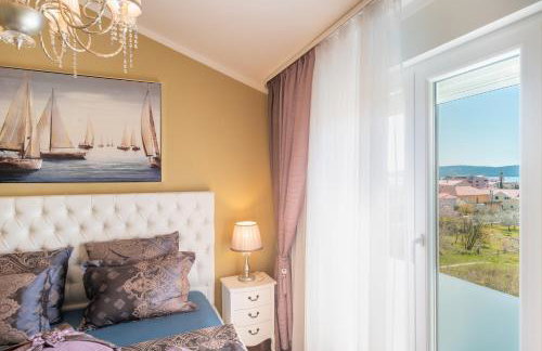 Apartment Tikvarin, Kaštel Kambelovac - Photo 12