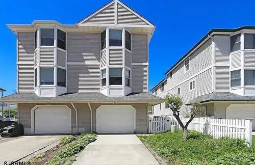 Seaside Serenity AC-Beautiful Ocean View Home -3 bed 2 bath - Foto 13