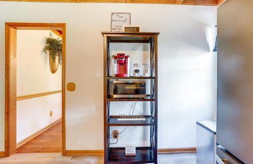 McGaheysville Home with Screened Porch and Gas Grill! - Foto 15