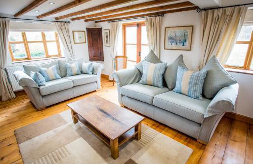 Beautiful 3 Bedroom Cottage - Picturesque Retreat - Foto 8