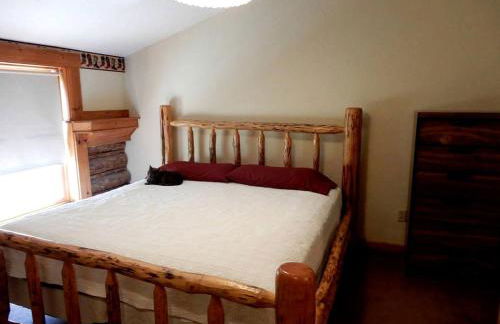 Historic Alpine Lodge Rental near Jackson Hole, Wyoming - Photo 6