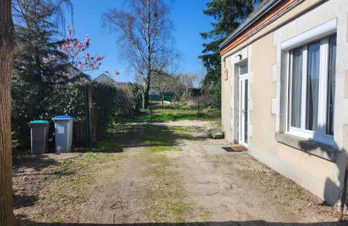 Appartement cosy de plein pied avec sauna, jardin et parking privé - proche gare et commerces - Foto 7