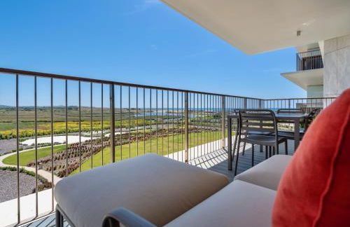 Bayline - Beachfront Bliss & Spa by Bedzy - Foto 53