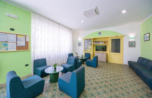 La Residenza Aparthotel - Photo 2