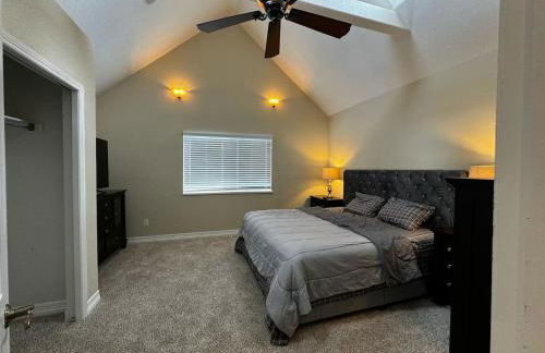 Spacious Country Club Golf Course Retreat - Foto 28