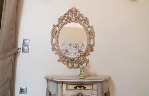 Amalia Villa with Private Pool - Photo 30