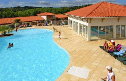 Cassen Holiday for Eight Guests - Foto 13