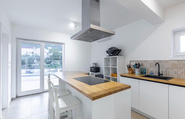 Holiday Home in Bilice With Pool - Photo 16