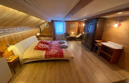 Le Fenil-Logis Sauna Bain Nordique Salle cinéma - Foto 28