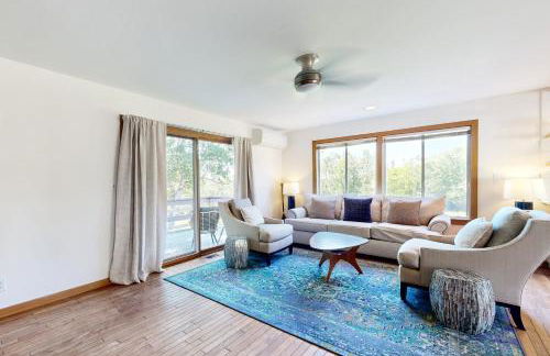 Evelyn's River Front Retreat - Foto 3