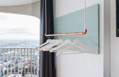 GREAT CITY VIEW I 26 FLOOR I NETFLIX and BOXSPRINGBED - Foto 12