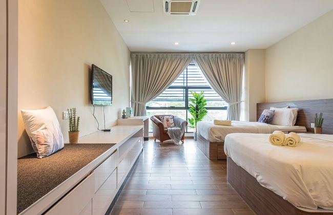 8500SF Rooftop Pool & Gym at Cyberjaya - Photo 4