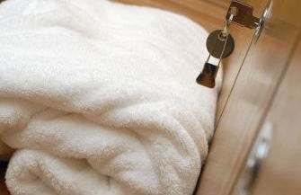 Skylark sleeps 8 private Hot Tub & Dogs welcome Nr Padstow, Resort Pool Bar & Watersports - Foto 26