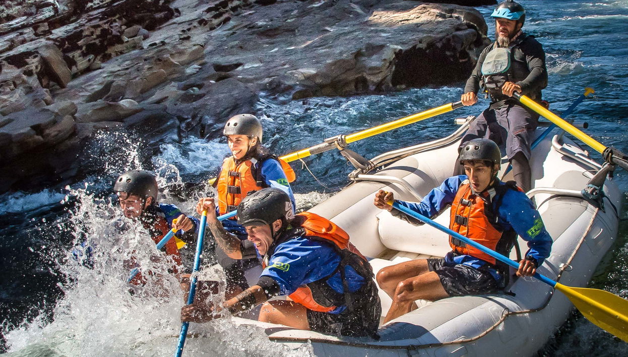 Rafting no rio Corcovado