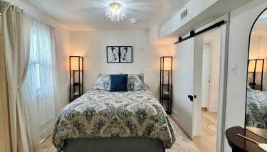 Across The Inn historic luxury Colonial 3BR House with Fast Wi-Fi - Foto 4