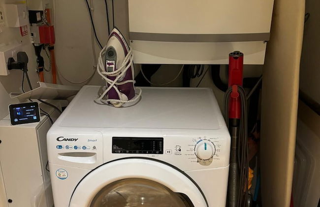 Executive Level Quartermile two Bedroom Apartment - Extremely Central - Foto 19