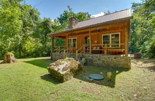 Romantic Mountain View Cabin Rental Near Downtown! - Foto 22