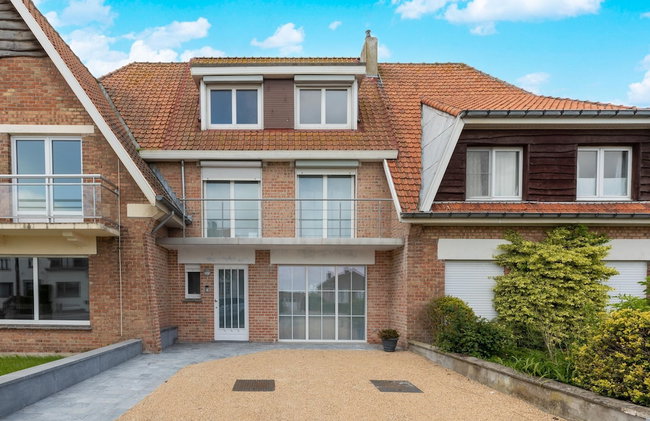 Modern Villa w/ Private Yard - Foto 45