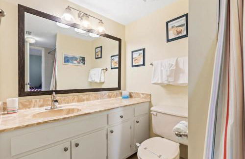 Ocean Front Condo with Amazing Views! Sunglow Resort 402 by Brightwild - Foto 20