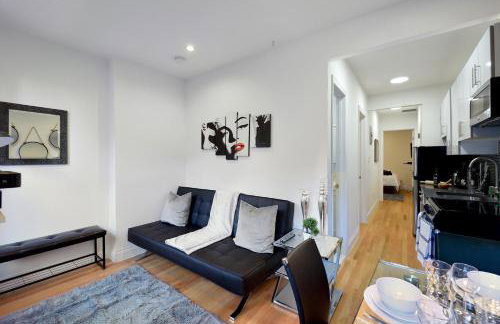 Cityscape 2 Bedroom Unit Prime Location - Photo 1