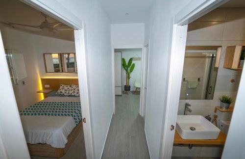 Apartasuites Royal Zahara, Máximo confort con vistas al mar - Photo 51