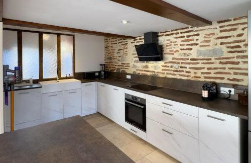 Grand appartement plein centre - Photo 2