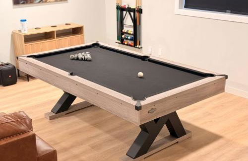 Huge Private Suite with Pool Table, Sauna & Fire Pit - Foto 5