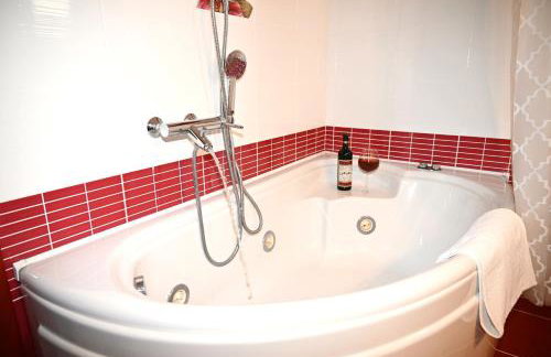 George Living House - Photo 27