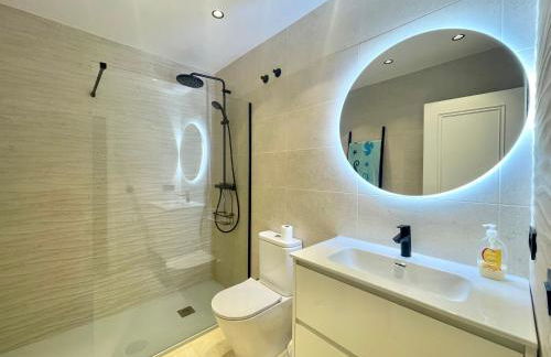 Altea Hills 3BR House with Private Garden - Photo 5